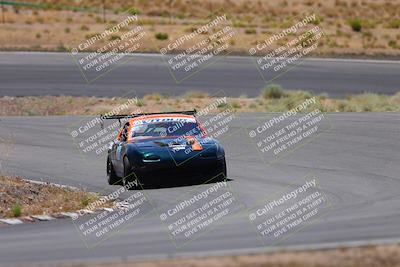 media/May-31-2025-CalClub SCCA (Sat) [[2c1a04e1ee]]/Qualifying/Group 2/Turn 4/
